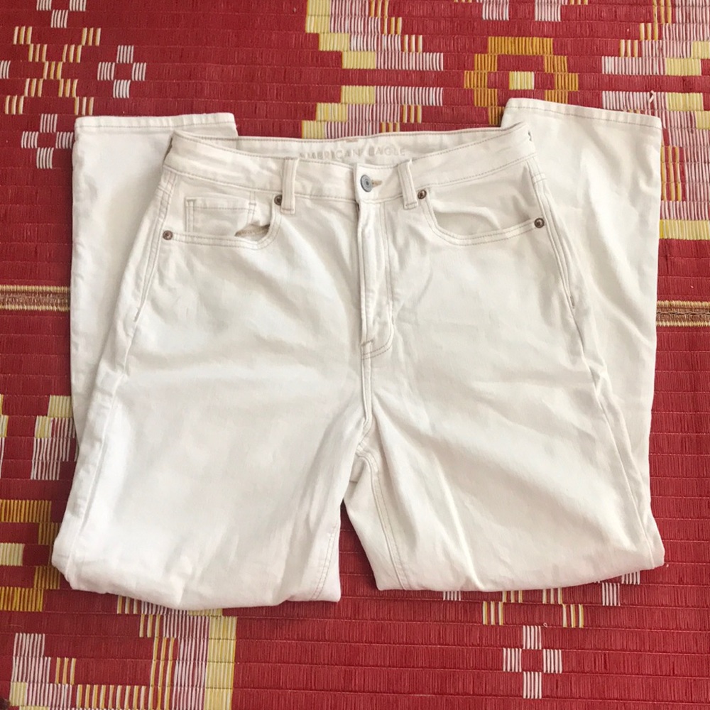 American Eagle Ripped Mom Jeans